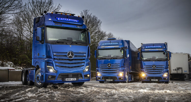 Casterton’s new Mercedes-Benz Actros L 2558 lines up alongside the operator’s previous pair of Mercedes-Benz tractor units