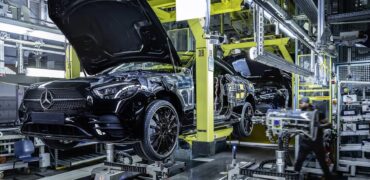 Mercedes-Benz announce strategic cost reductions