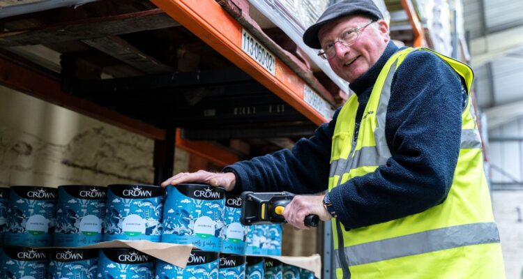 XPO Logistics provides new warehouse services to Crown Paints at two key UK sites