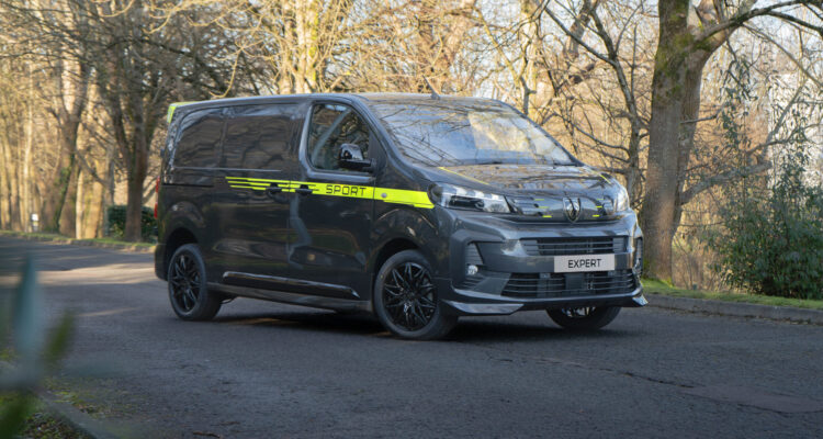 PEUGEOT UK announces new EXPERT SPORT van