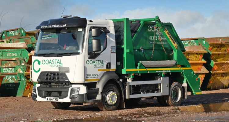 Coastal Recycling expands Renault Trucks fleet