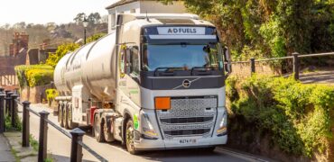 AD Fuels expands fleet with four ADR-spec Volvo FH trucks