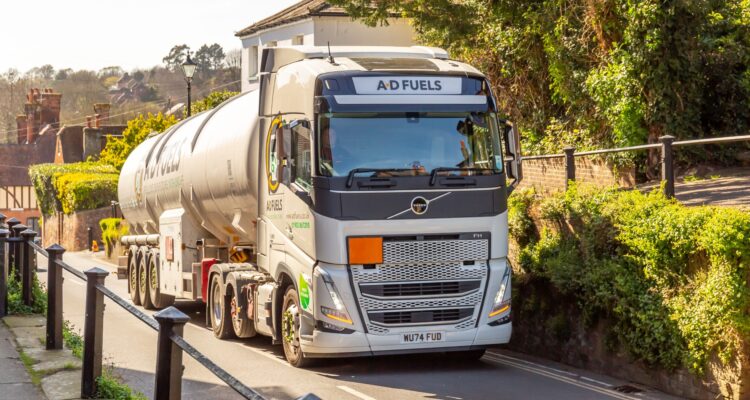 AD Fuels expands fleet with four ADR-spec Volvo FH trucks