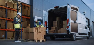 B2B logistics needs to match B2C tracking. Insourcing v Outsourcing and The Smarter Delivery Route