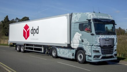 DPD begins e-HGV road testing with MAN