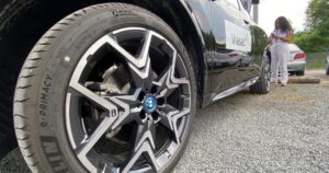 BMW and Viasat demonstrate the worlds first connected vehicle over satellite in Paris
