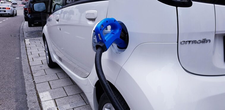 Government cuts red tape to make it easier to switch to EVs with Electric Car Grant but what about the Electric Fleet, Electric Car Grant to boost the move to Net Zero and mileage rates and boosts Electric Car Grant but introduces pence-per-mile charging to support electrifying UK fleets