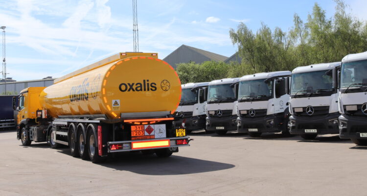 Tanker operator, Oxalis, takes delivery of 10 Mercedes-Benz Trucks Actros tractor units