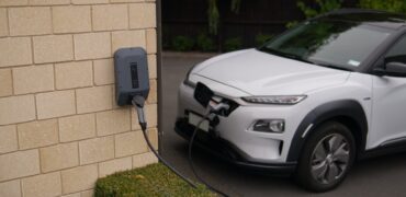 Homeowners to plug into profits as EV charge point rules relaxed