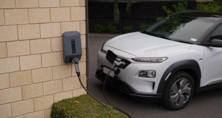 Homeowners to plug into profits as EV charge point rules relaxed
