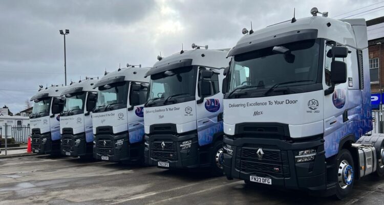 D&D Transport opens new strategic site in Derbyshire
