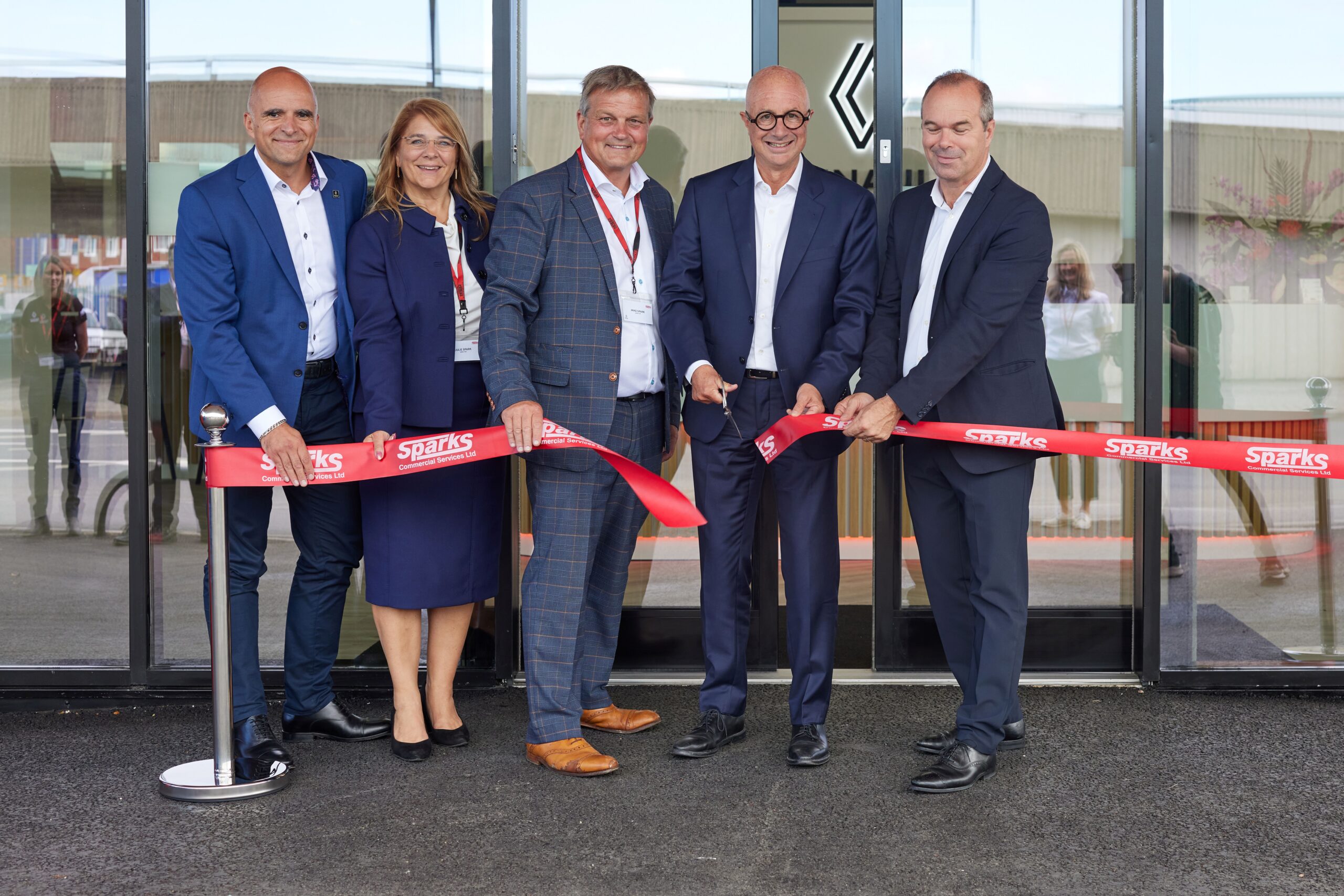 Sparks Commercial Services celebrates grand opening of new Head Office, LCV Sales & EV Education Centre