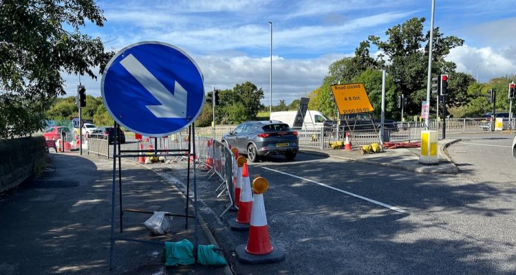 Leeds Lane Rental Scheme for peak-time roadworks