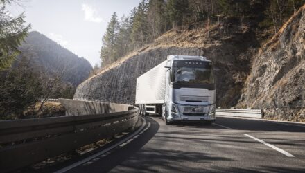 Volvo Trucks introduces a new generation of its I-Roll technology, adding an engine stop/start functionality