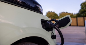 Farizon partners with ChargePoint and Hypervolt