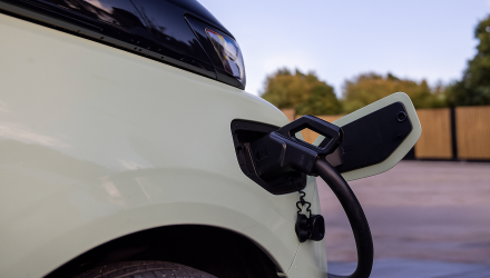 Farizon partners with ChargePoint and Hypervolt