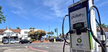 bp pulse and TfL partnership continue London’s EV charging network