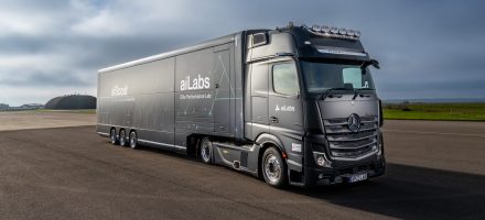 The latest Euro NCAP Commercial Truck Ratings have awarded the Mercedes-Benz Actros (4x2 Tractor Unit) and Actros (6x2 Rigid) the highest 5-star rating