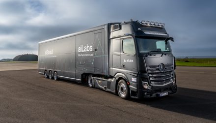 The latest Euro NCAP Commercial Truck Ratings have awarded the Mercedes-Benz Actros (4x2 Tractor Unit) and Actros (6x2 Rigid) the highest 5-star rating