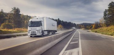 Renault Trucks unveils E-Tech T long-haul electric models