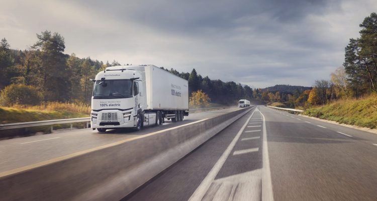 Renault Trucks unveils E-Tech T long-haul electric models