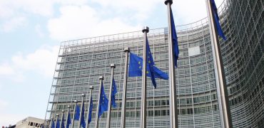 EU backtracks on 2035 zero-emission car target