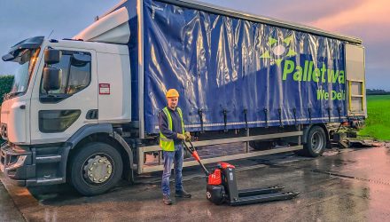 Palletways UK invests in Electric Pump Trucks for drivers