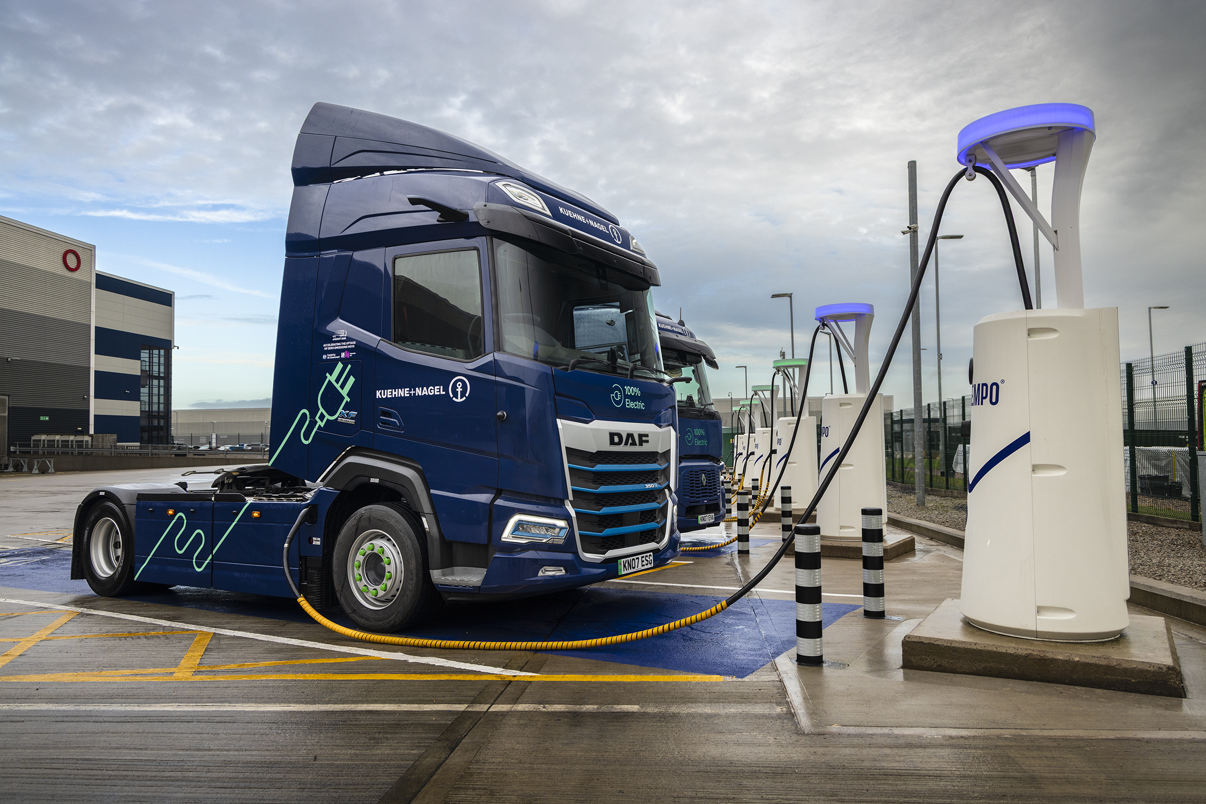 Voltempo powers UK’s first megawatt-scale eHGV charging hub