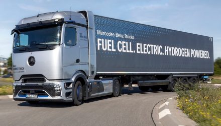 Daimler Truck unveils Mercedes-Benz NextGenH2 Truck