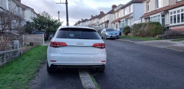 Councils to gain new powers to tackle pavement parking