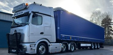 Bruce Express adds a Krone Profi Liner lifting roof to fleet