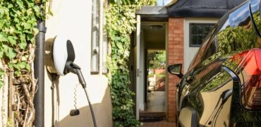 Boost in grants for home and business EV charge point