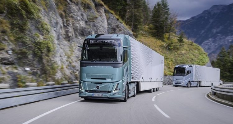 Volvo leads the market for heavy trucks in Europe