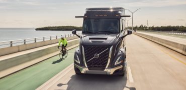 Volvo Trucks begins production of all-new Volvo VNR