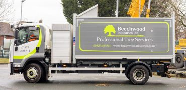 Beechwood Industries aquire their first 13.5 Tonne Isuzu