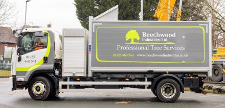 Beechwood Industries aquire their first 13.5 Tonne Isuzu