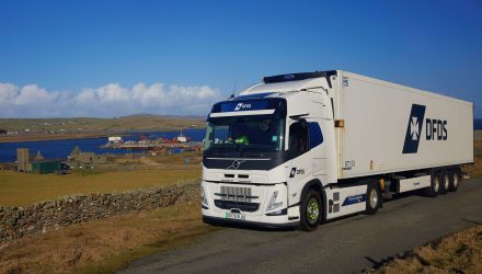 DFDS Introduces Shetland’s First Electric Heavy-Duty Truck