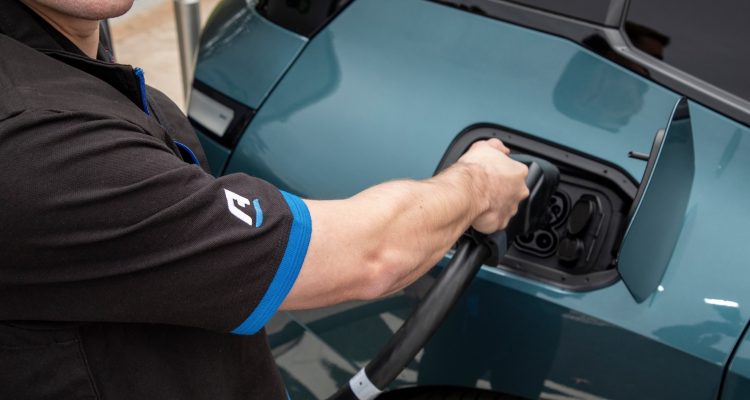 Arnold Clark partners with Moba for EV battery health certificates