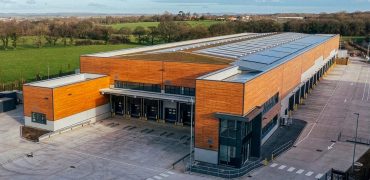 DPD opens two new distribution centres in South East