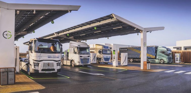 Hitachi ZeroCarbon and GRIDSERVE have published the fourth report from the Electric Freightway project