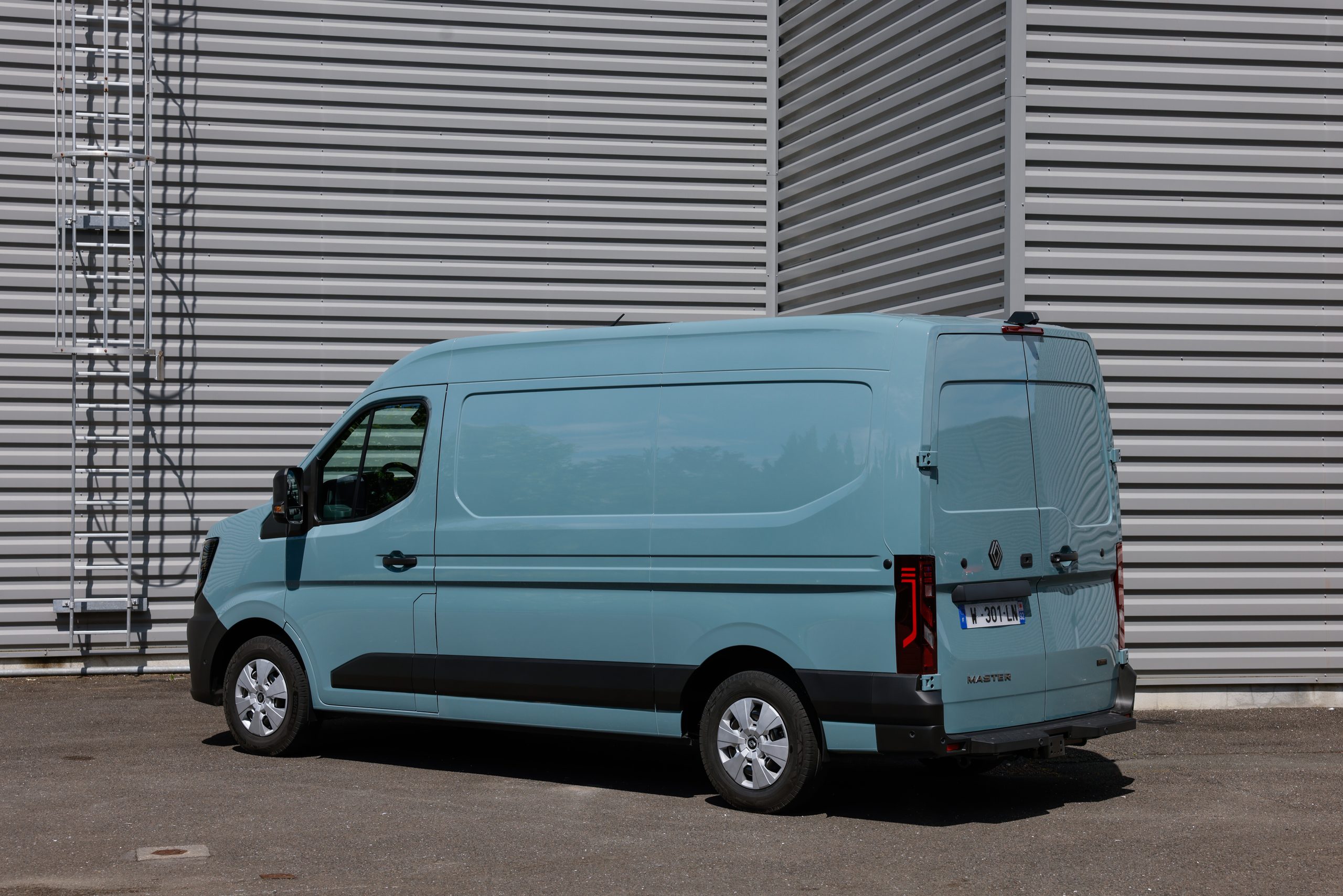 Images courtesy of Renault