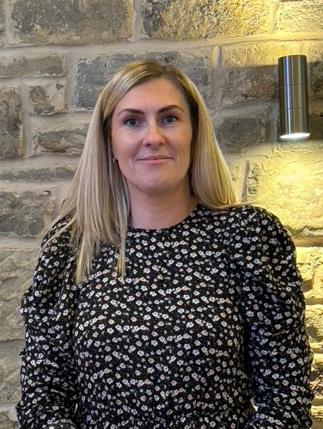 Dawsongroup whitepaper highlights charging barriers to EV adoption