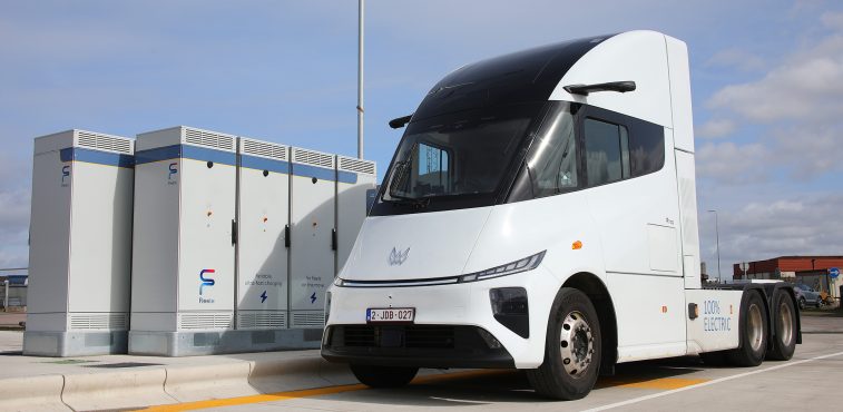 Windrose Global E700 makes UK debut with first charge at Fleete hub