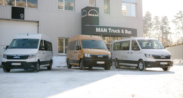 MAN donates four MAN TGEs for school transport in Ukraine