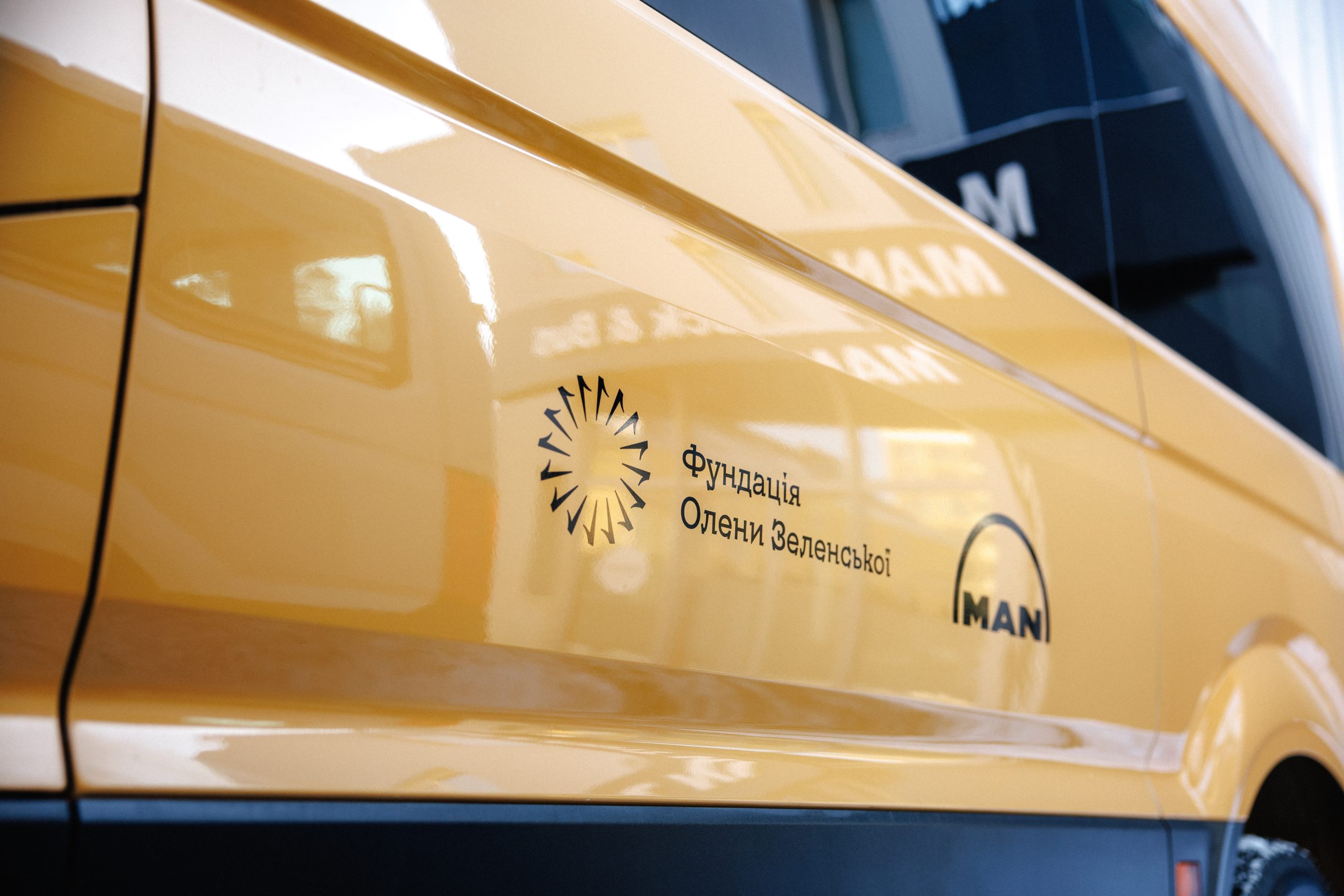 MAN donates four MAN TGEs for school transport in Ukraine