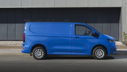 Volkswagen Transporter retains 'Medium Van of the Year'