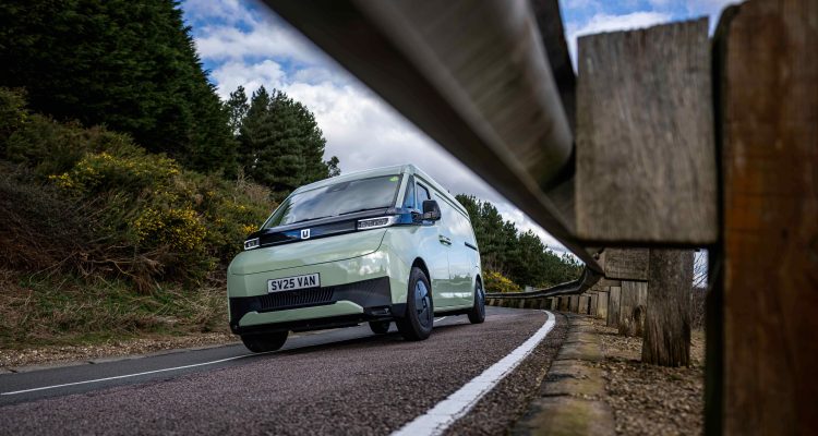 exteriorr-farizon-sv