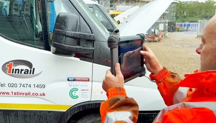 1stinrail cuts fleet emissions by 15% following engine carbon clean trial