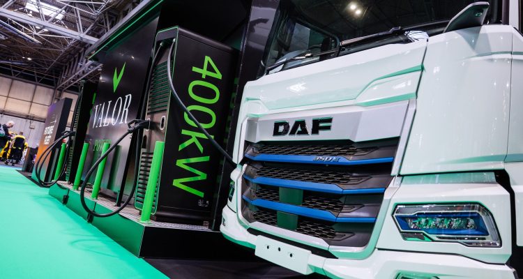 New HGV decarbonisation report reveals divided industry