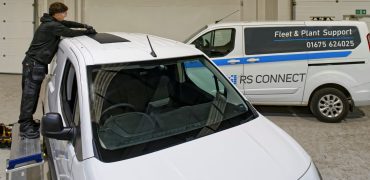 Genie Insights and RS Connect complete 2,500 solar retrofit installations for UK fleets